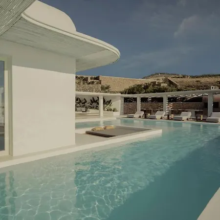 Aqua Pearl Mykonos Vila