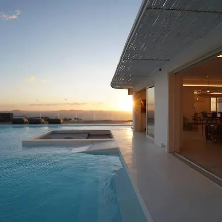 Aqua Pearl Mykonos Vila